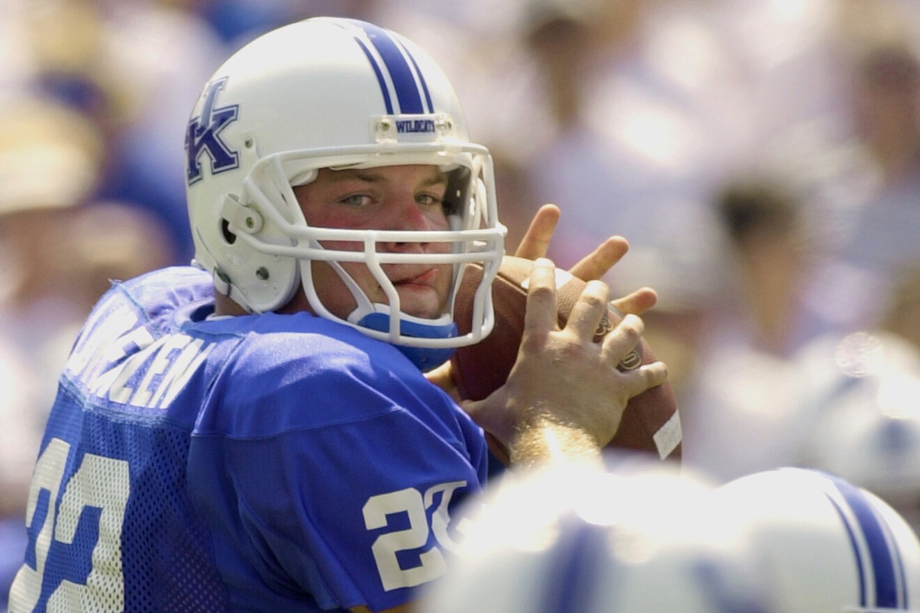Lorenzen, pictured here in 2002, played for the University of Kentucky and the 2008 Super Bowl Champion New York Giants.